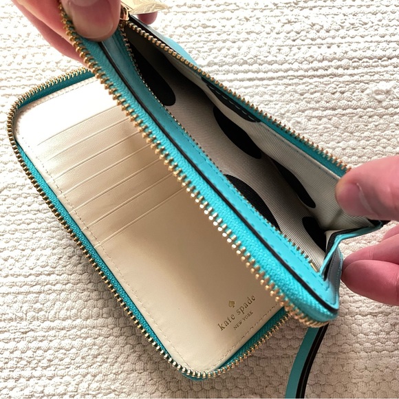 Kate Spade Zip Wristlet Wallet Purse Turquoise - Picture 4 of 8